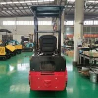 0,6 Tonnen Kompaktlader mit Kubota-Motor