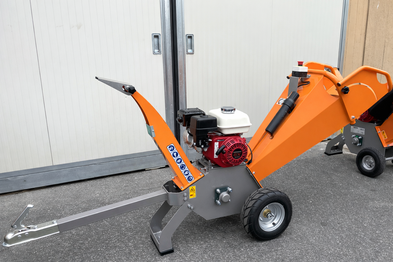 Erdbohrer für Traktor L-30 – Leistungsstarker Pfostenbohrer mit Zapfwellenantrieb