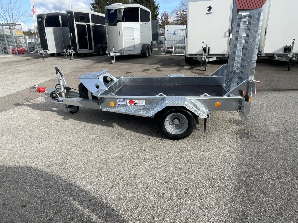 Ifor Williams GH64 Baumaschinenanhänger mit Rampe